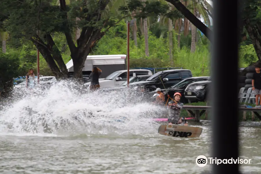 Zanook Wake Park : สนุก เวค พาร์ค