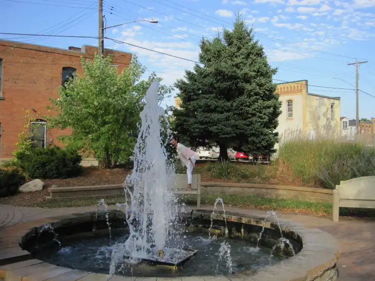 Hotels in Belle Plaine