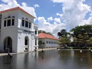 Muzium Pahang (Muzium Sultan Abu Bakar)