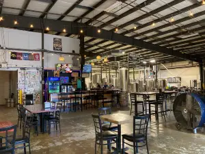 Seminar Brewing Taproom and Grille