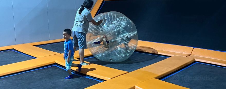 Summit Trampoline Park | La Chorrera