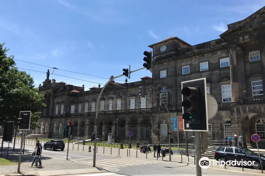 Hospital Santo António: Clinic