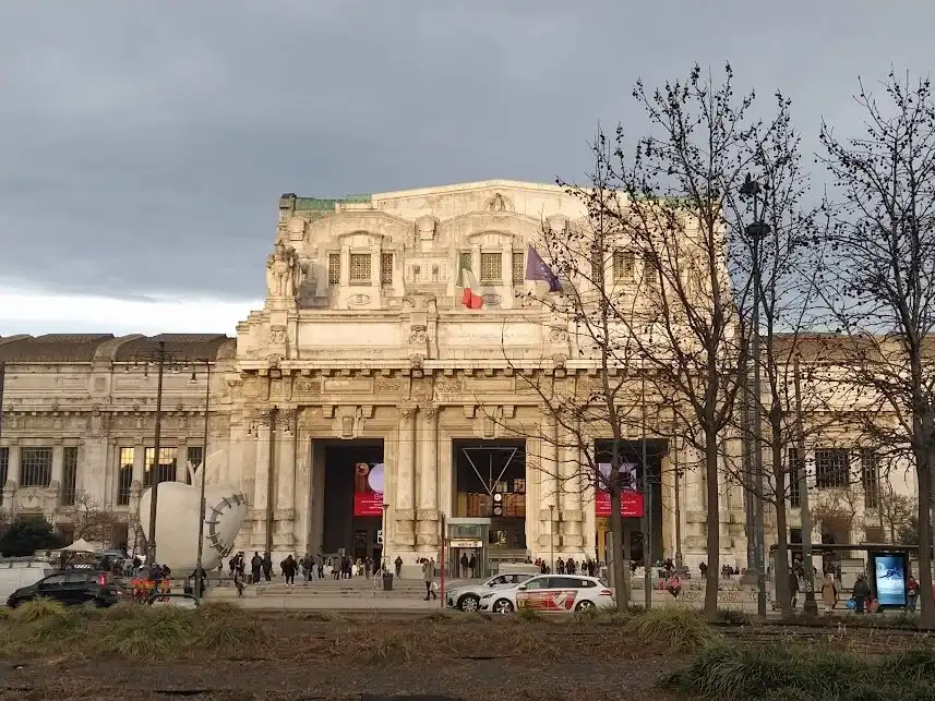 Hotel in zona Piazza Duca d'Aosta