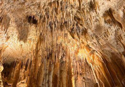 La Grotte de Villars