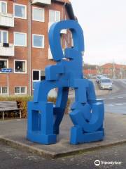 Egon Fischer's blue sculpture