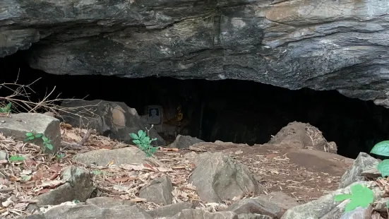 Phu Wai Cave