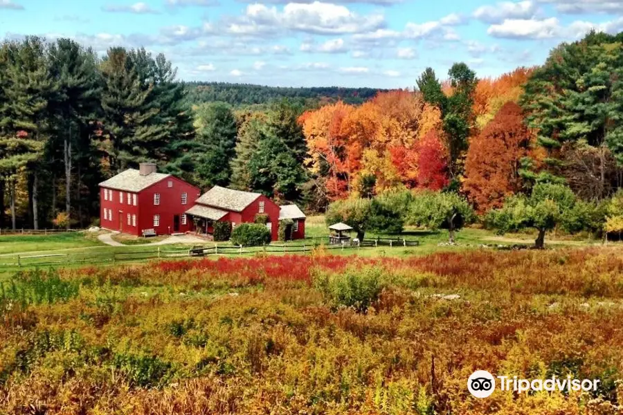 Fruitlands Museum