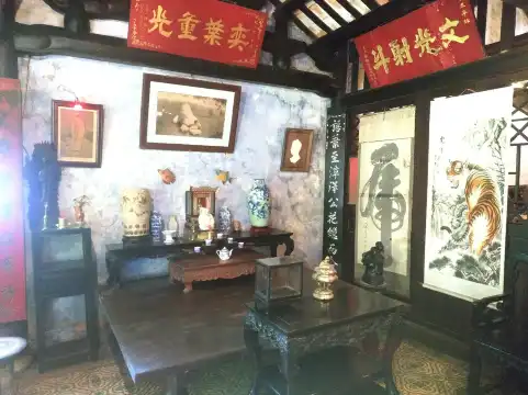 鄰近陳氏家祠的酒店