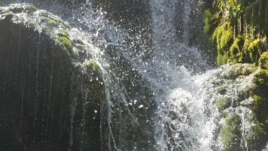 Cascadas de Tobera