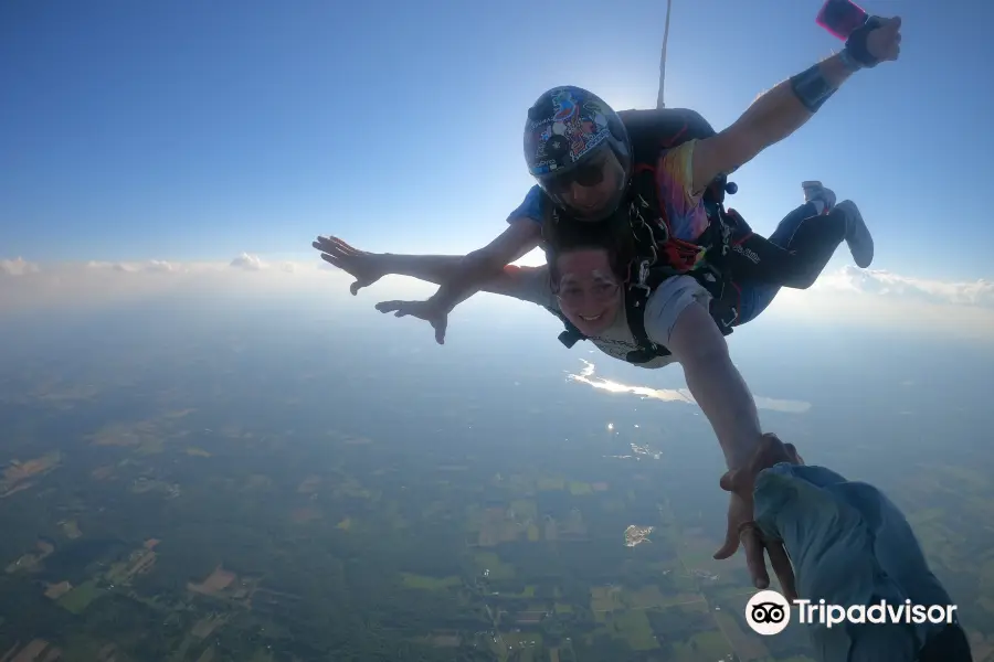 Cleveland Skydiving Center