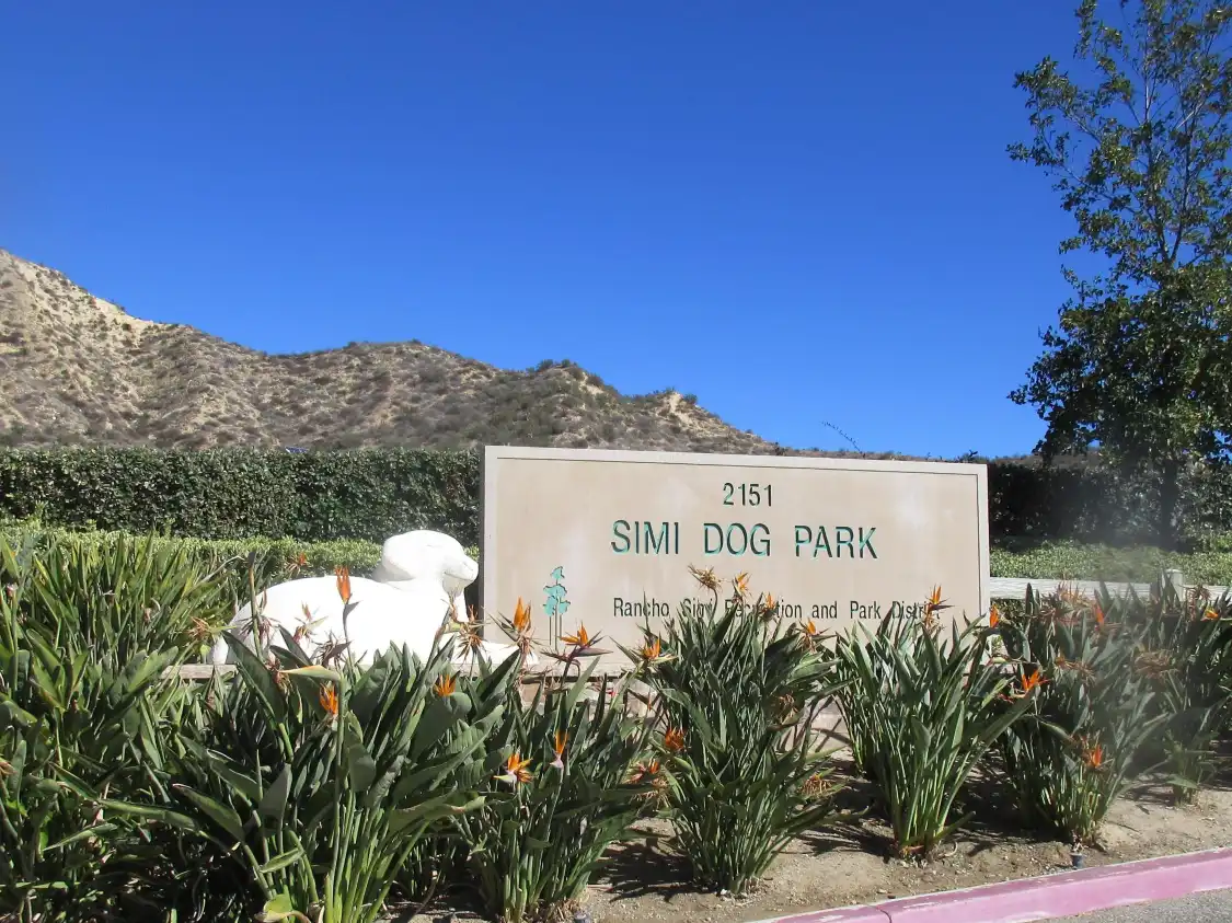 Hotels near Simi Dog Park