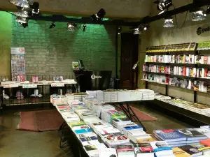 Librerie.coop All'Arco