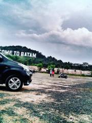 Welcome To Batam Monument