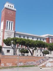 Palazzo di Citta e Torre dell'orologio