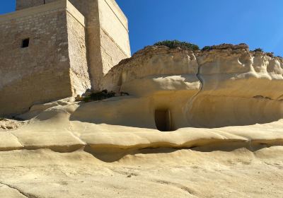 Xlendi Tower