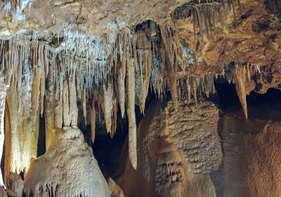 Grotte De La Baume Obscure