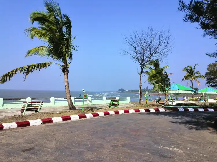 Oleh Oleh Khas Klaten BU KATI 주변 호텔