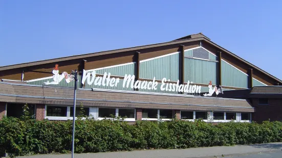 Walter-Maack-Eisstadion