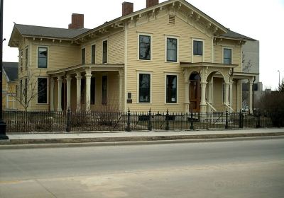 Historic Hixon House Museum