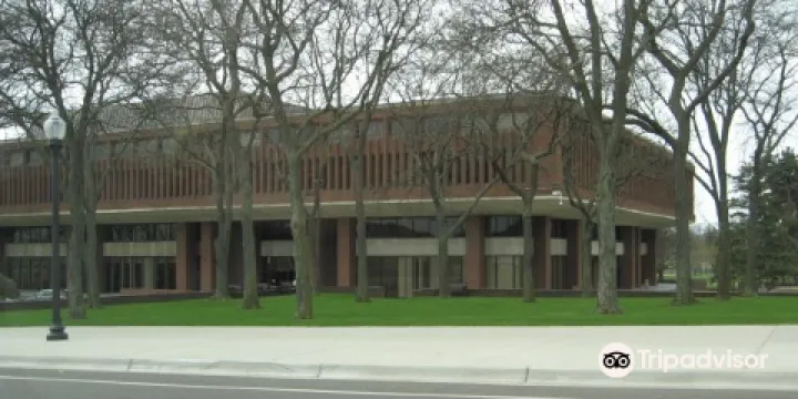 Scharchburg Archives