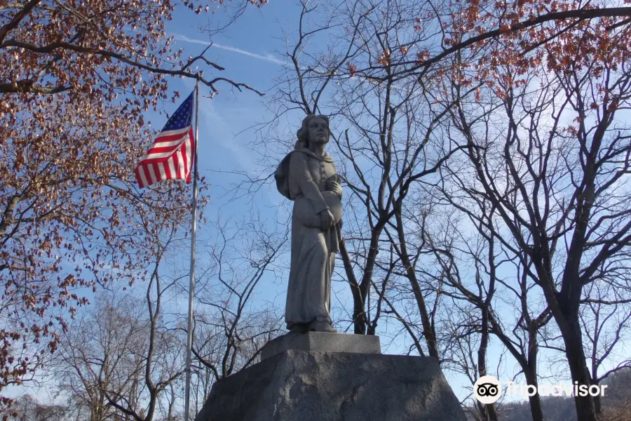 Betty Zane Monument