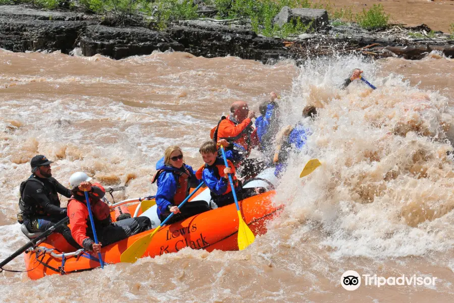 Lewis & Clark River Expeditions