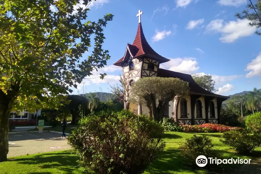 Igreja Mae Santissima