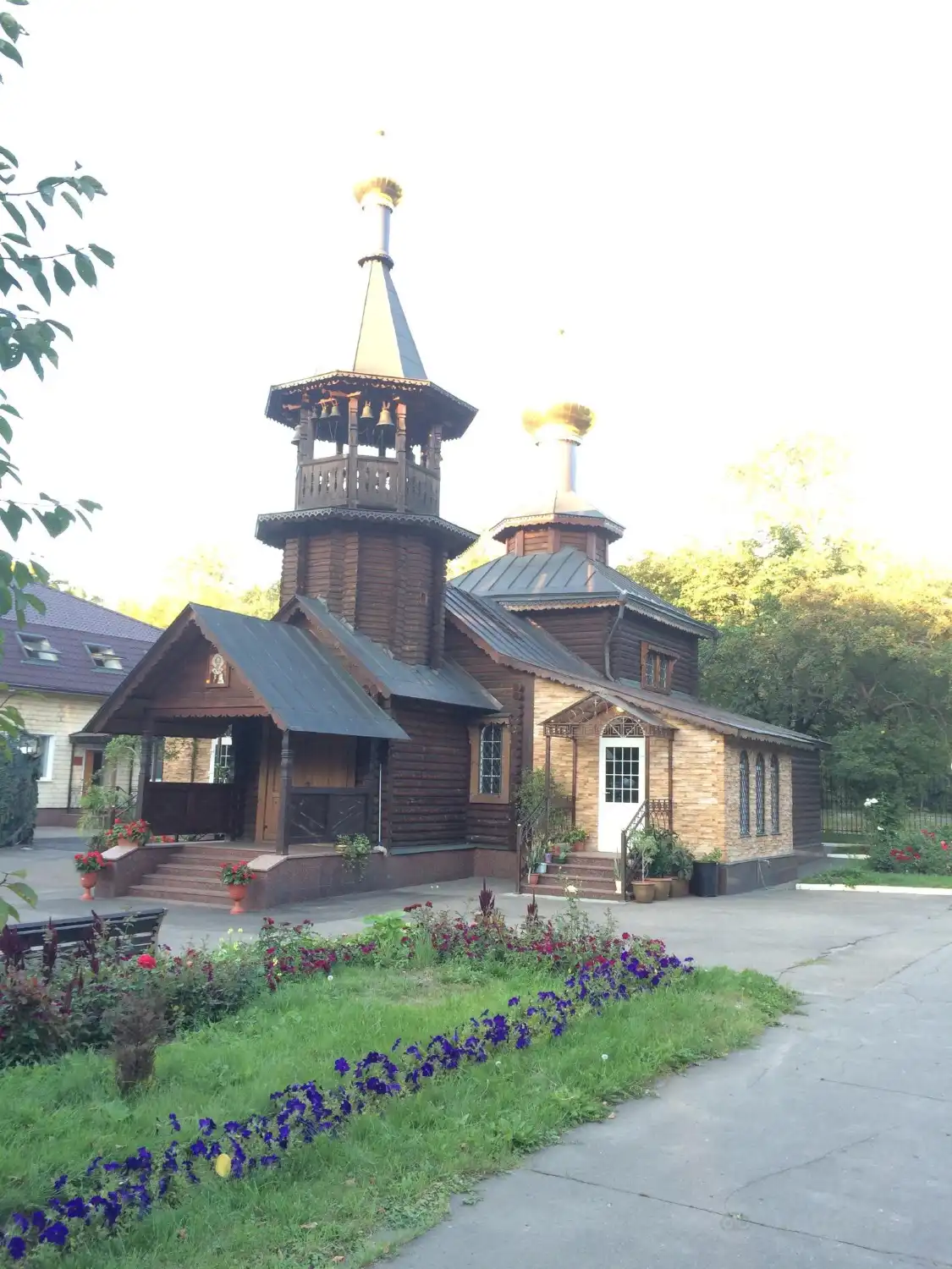 Отели рядом с достопримечательностью «Храм-часовня Николая Чудотворца»