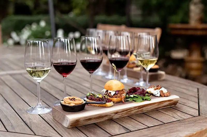 Hotels near Long Meadow Ranch Winery
