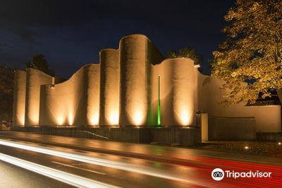 MAC Museum Art & Cars