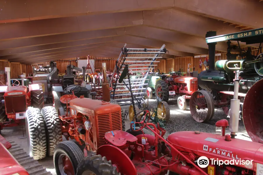 Heritage Acres Farm Museum