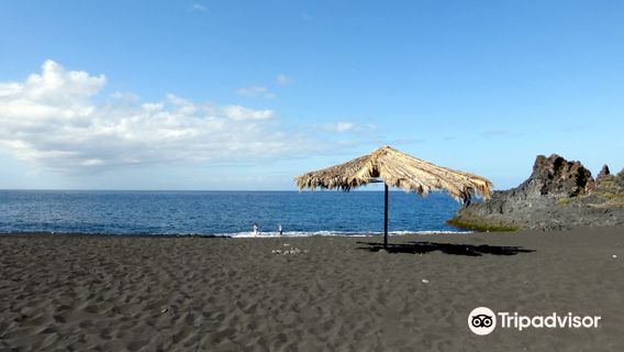 Charco Verde Beach