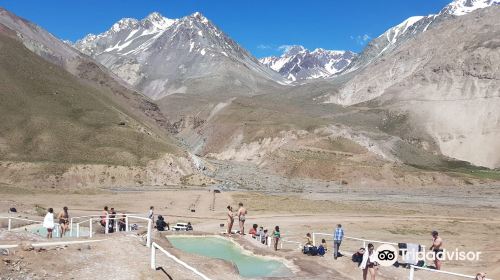 Termas de Banos Colina