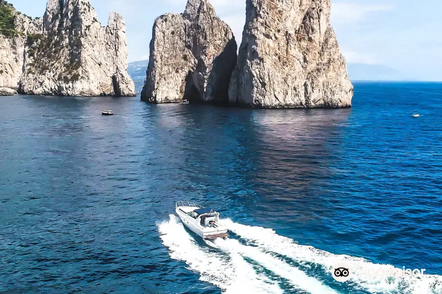 Excursion Boat Sorrento