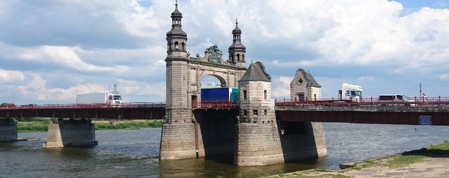 Queen Luisa Bridge