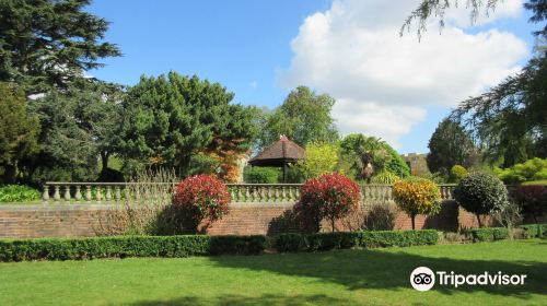 Church House Gardens