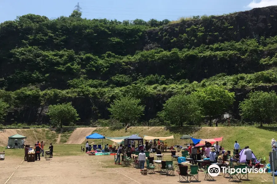 石神山公園