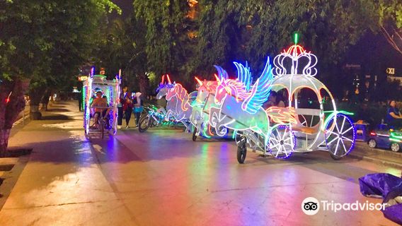 Lapangan Pancasila Simpang Lima Semarang