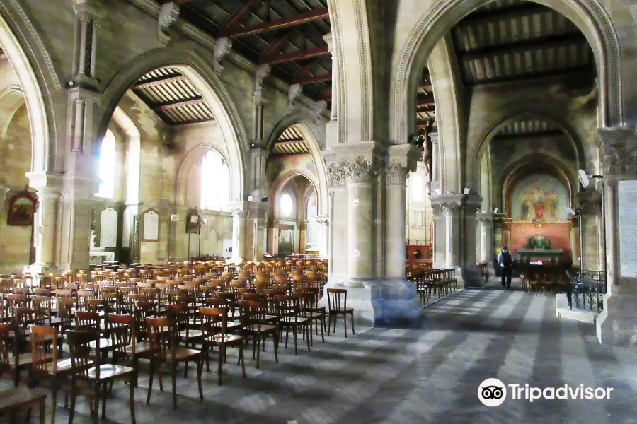 église Sainte-Marie-de-la-Bastide