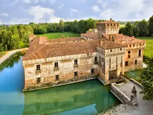 Castello di Padernello