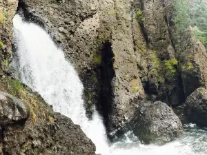 Piedra Falls