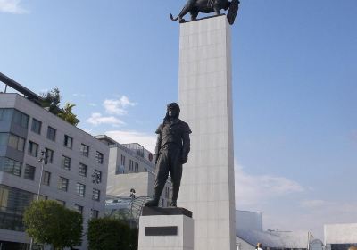 General Millan Stevanki Statue