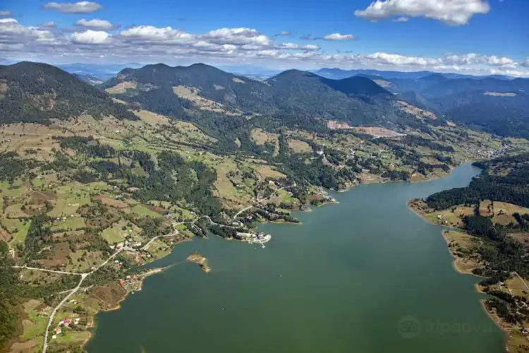 Hôtels à : Colibita