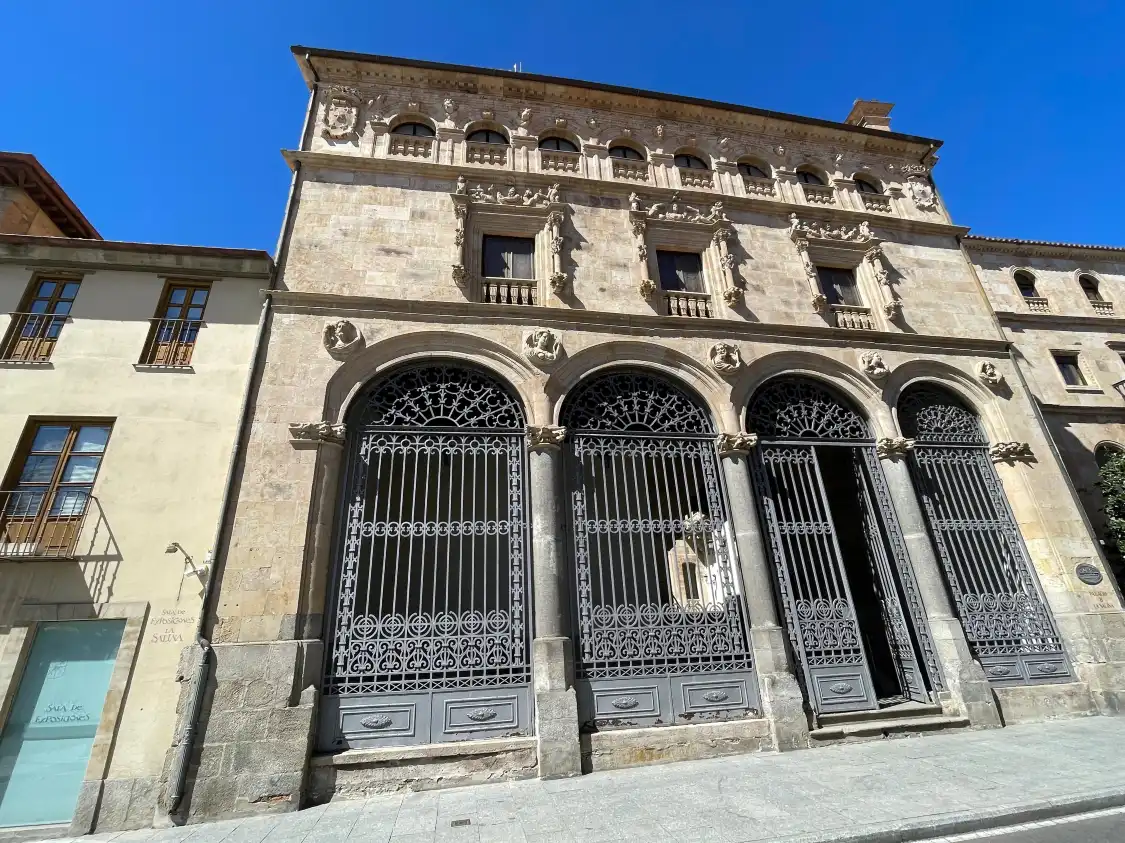 Hotel in zona Palacio de la Salina