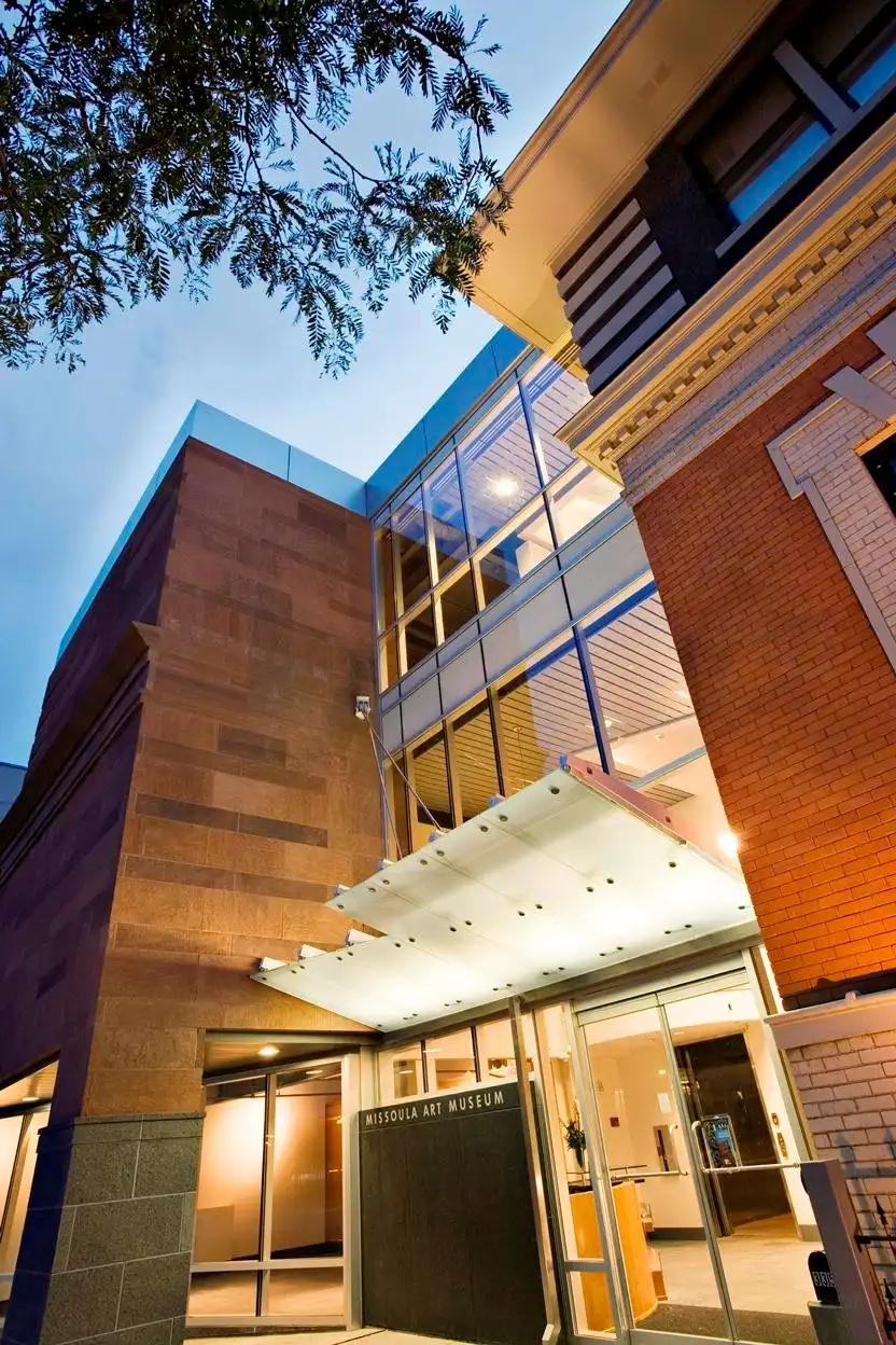 Hotels near Missoula Art Museum