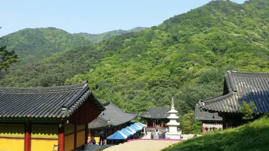 Golugsa Temple