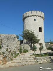 Cres Tower