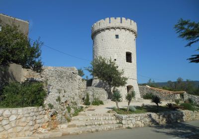 Cres Tower