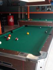 Blackball, Pool Club & Bar