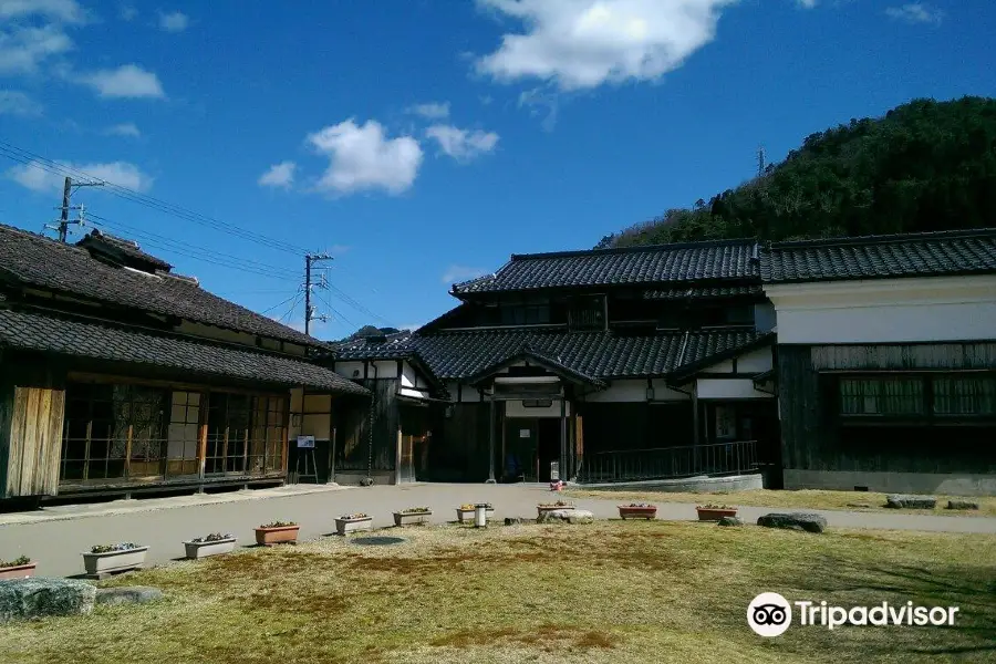 口銀谷銀山町ミュージアムセンター（旧浅田邸・旧吉川邸）